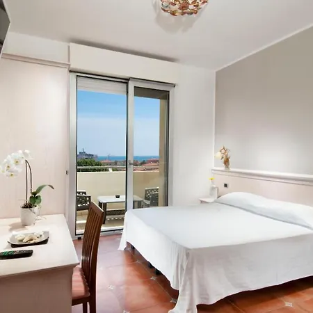 利昆尔齐酒店 酒店