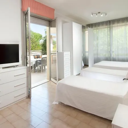 Le Querce 3* Senigallia